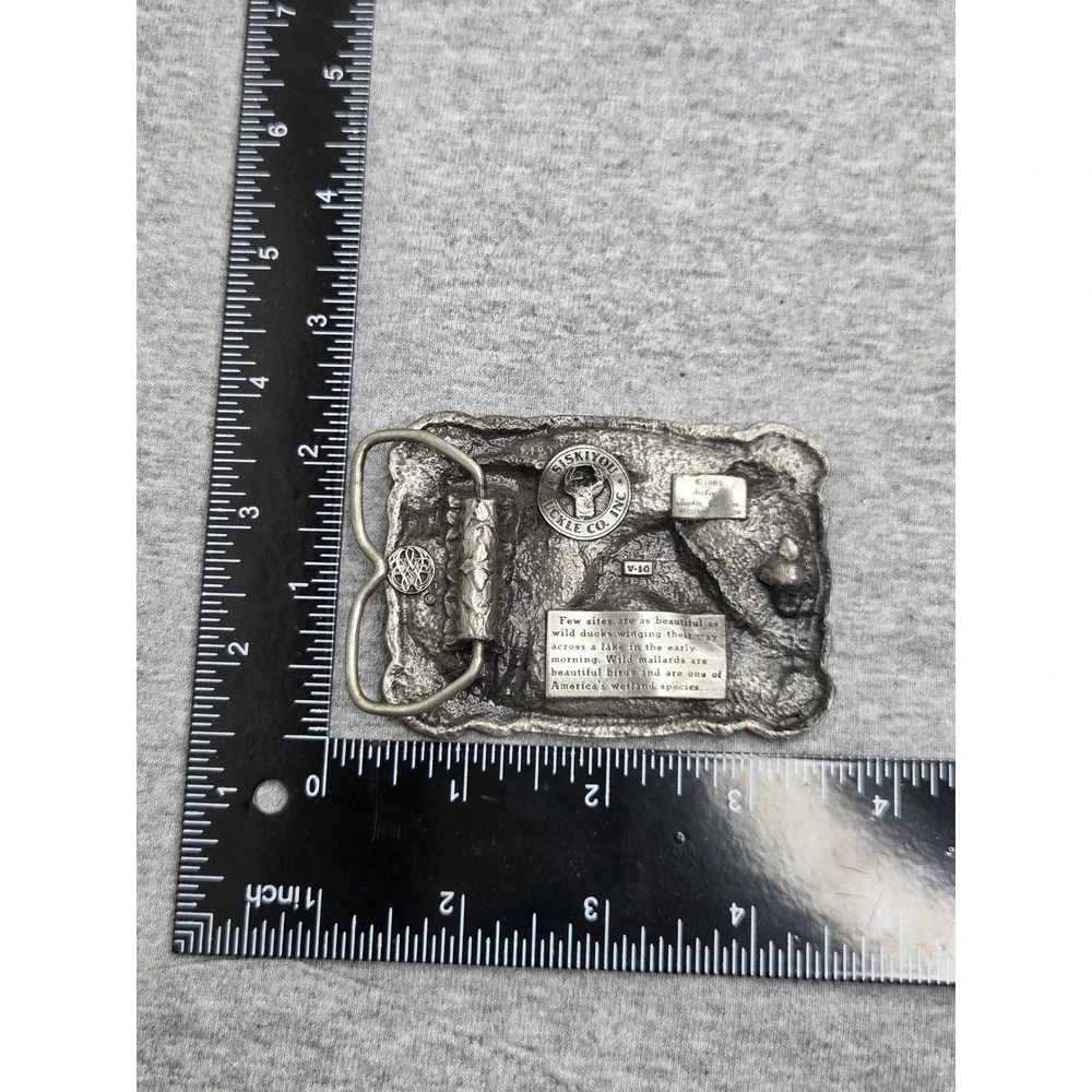 Vintage 1983 Siskiyou Wild Mallards Ducks Solid Pewter Heavy Belt Buckle